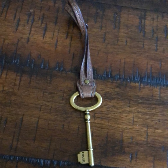 Fossil Gold Key Bag Charm with Leather Strap - Picture 1 of 4